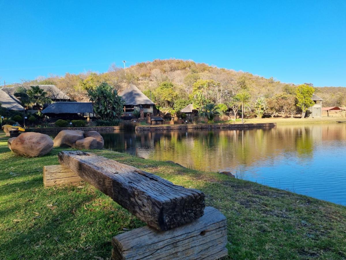 Bass Lake Country Lodge Pretoria Exterior photo